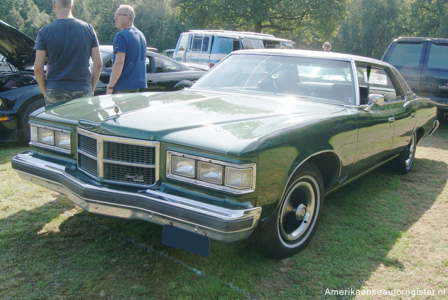 Pontiac Grand Ville uit 1975